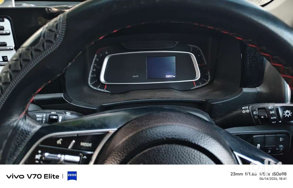 Kia Sonet Petrol 2023