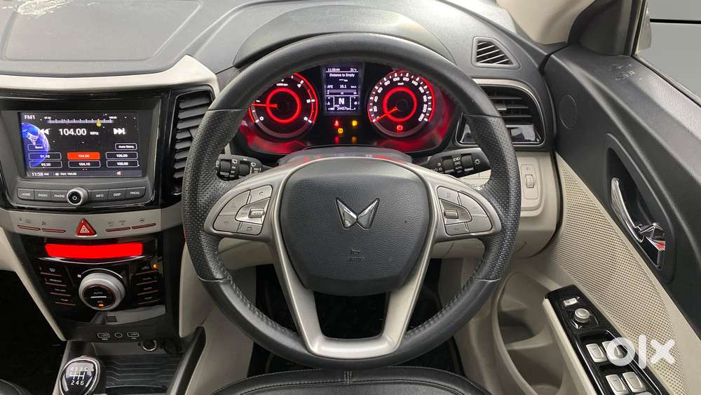 Mahindra Xuv300 W8 Diesel, 2023, Diesel