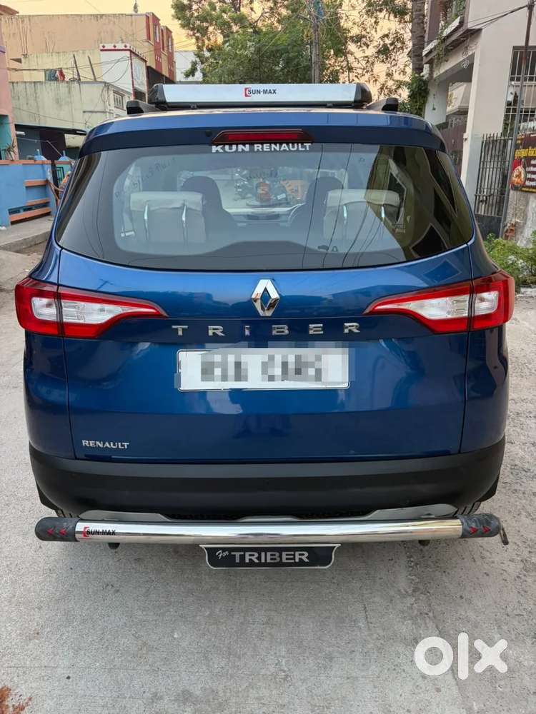 Renault Triber Rxt, 2023, Petrol