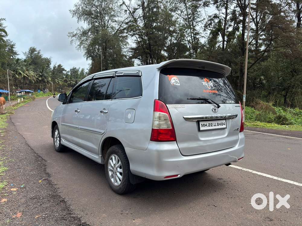 Toyota Innova Diesel 2012