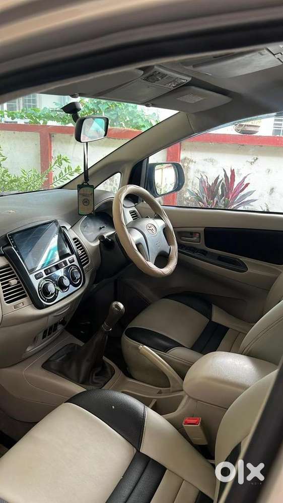 Toyota Innova 2013 Diesel Well Maintained