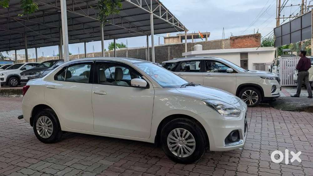 Maruti Suzuki Dzire 1.2 Vxi Cng, 2024, Cng & Hybrids