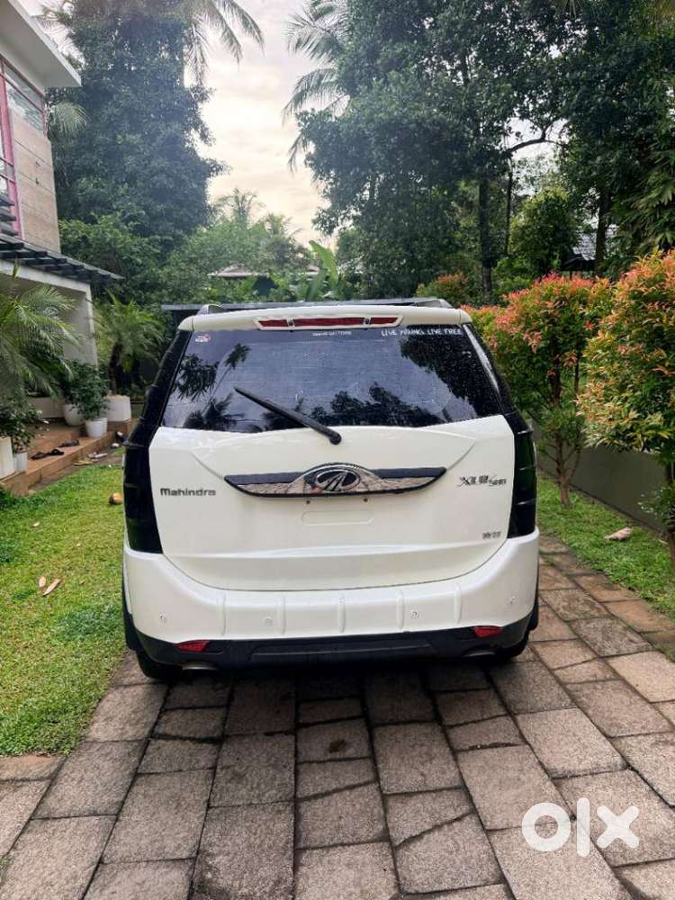 Mahindra Xuv500 W8, 2015, Diesel