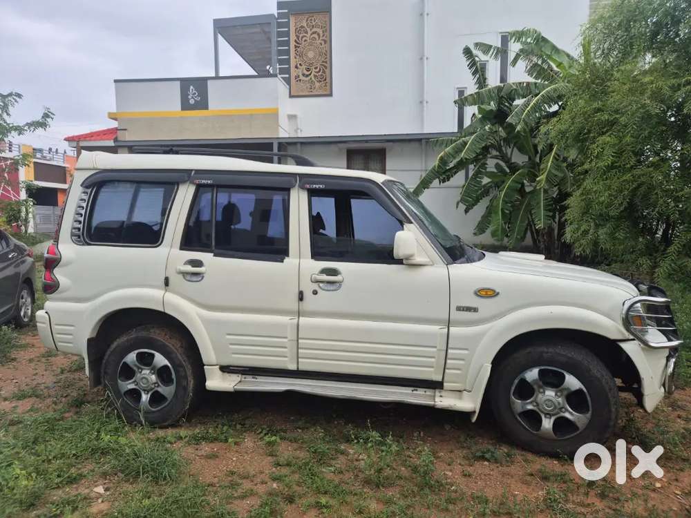 Mahindra Scorpio 2006