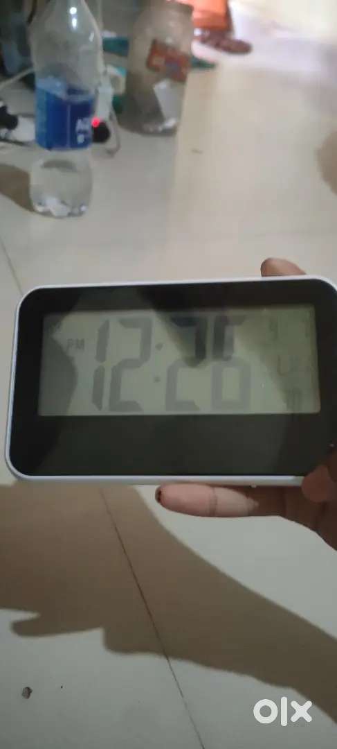 Digital clock