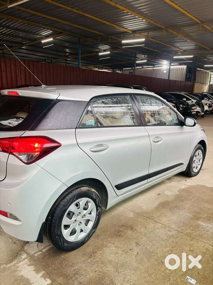 Hyundai Elite I20 Sportz Opt 1.4, 2015, Diesel