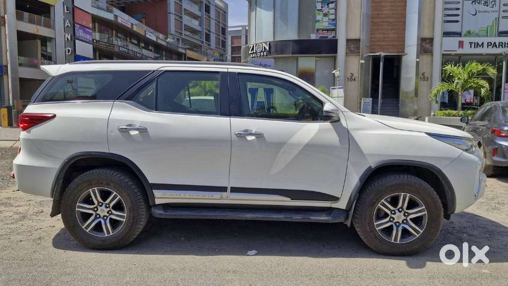 Toyota Fortuner 4x2 At 2.8 Diesel, 2020, Diesel