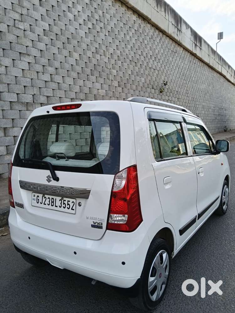 Maruti Suzuki Wagon R Amt Vxi, 2017, Petrol