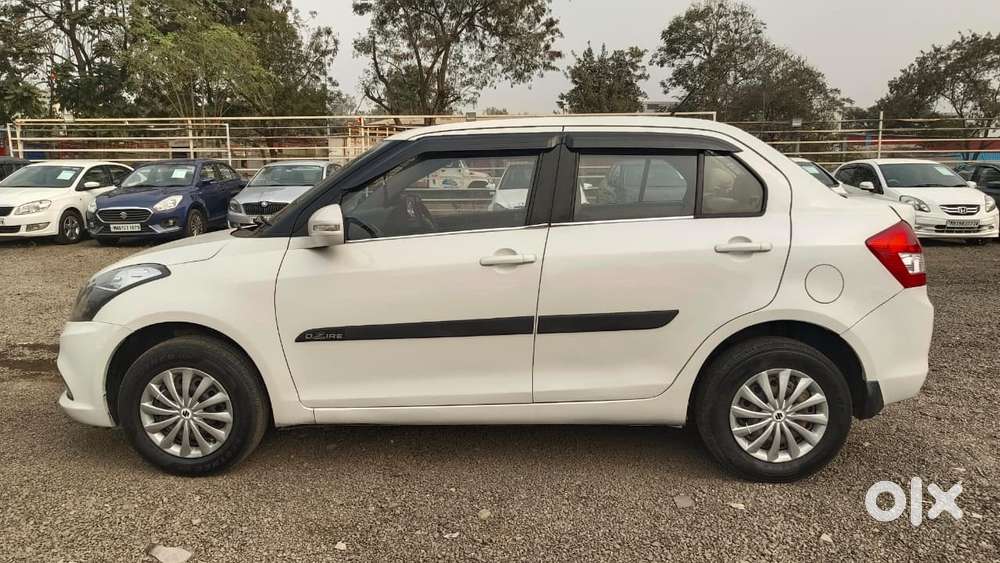 Maruti Suzuki Dzire 1.2 Vxi, 2015, Petrol