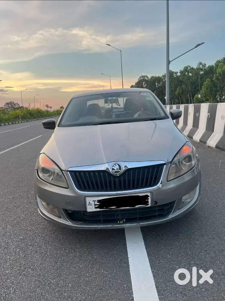 Skoda Rapid Elegance Plus 2015 Ending 2016 Registration Diesel Manual