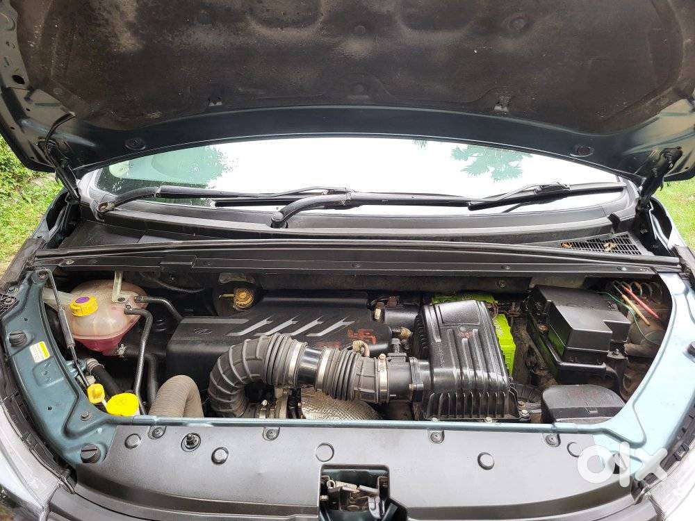 Mahindra Marazzo M8 8str, 2019, Diesel