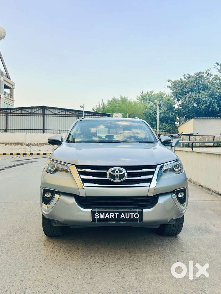 Toyota Fortuner 4x2 At 2.8 Diesel, 2019, Diesel