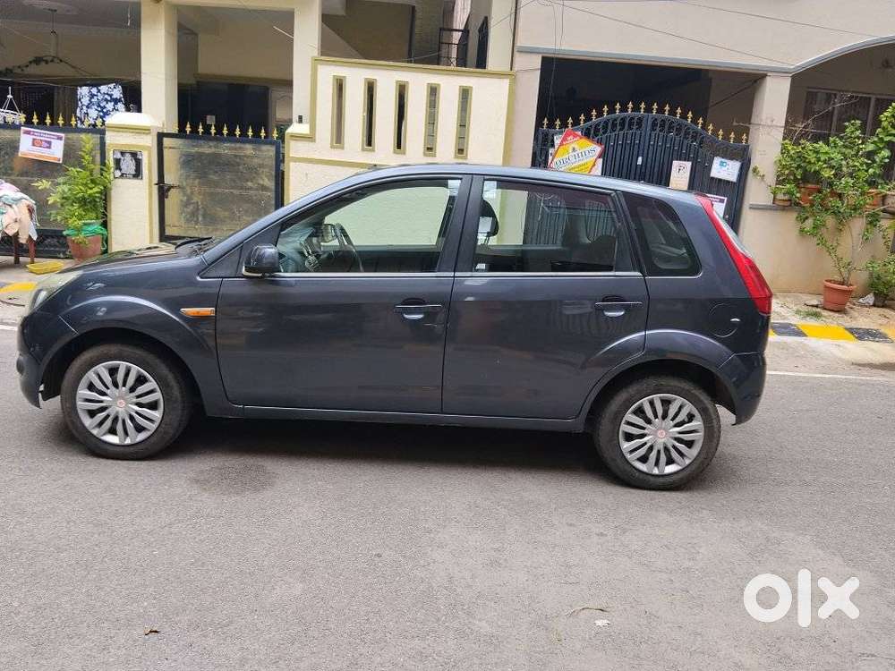 Ford Figo Petrol Zxi, 2011, Petrol