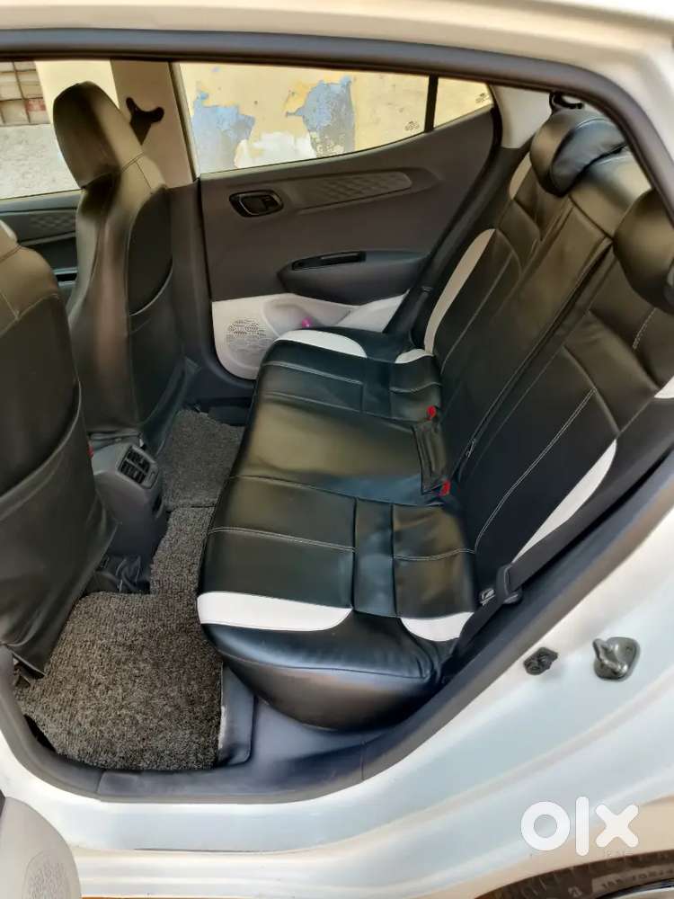 Hyundai Aura 2022 Variant