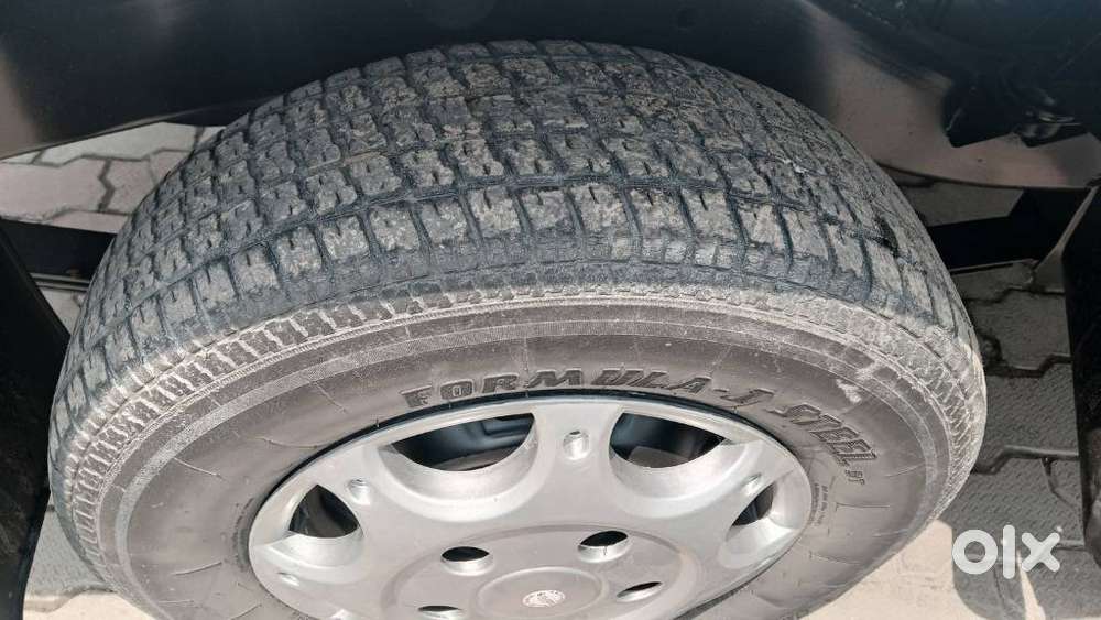 Mahindra Bolero Sle, 2019