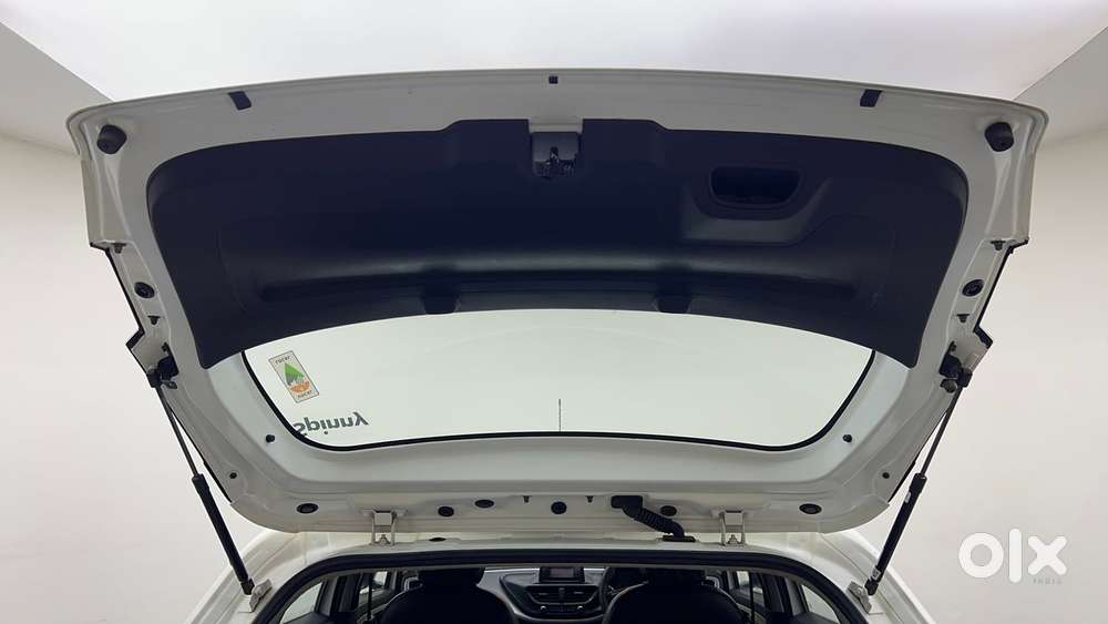 Tata Altroz 1.2 Xe Rhytm Petrol, 2021, Petrol