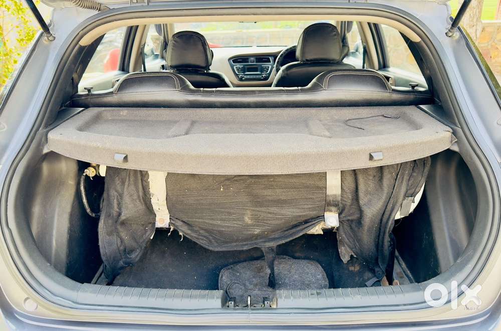 Hyundai I20 Sportz 1.2 Mt Dual Tone, 2019, Cng & Hybrids