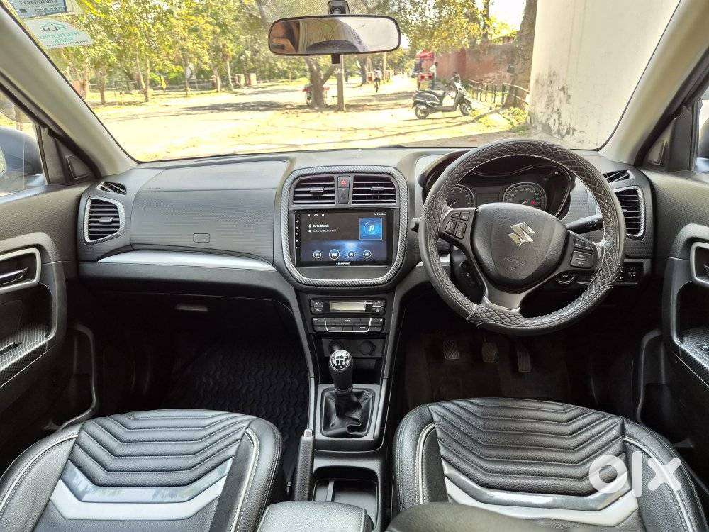 Maruti Suzuki Brezza 1.5 Zxi Plus Smart Hybrid Dual Tone, 2022, Petr..