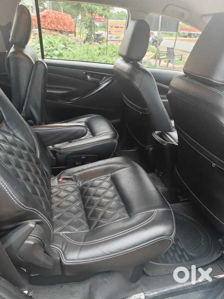 Toyota Innova Crysta 2019 12th Month 2020 Registration