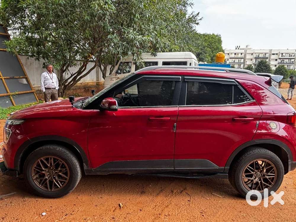 Hyundai Venue Petrol Manual 2021 Car