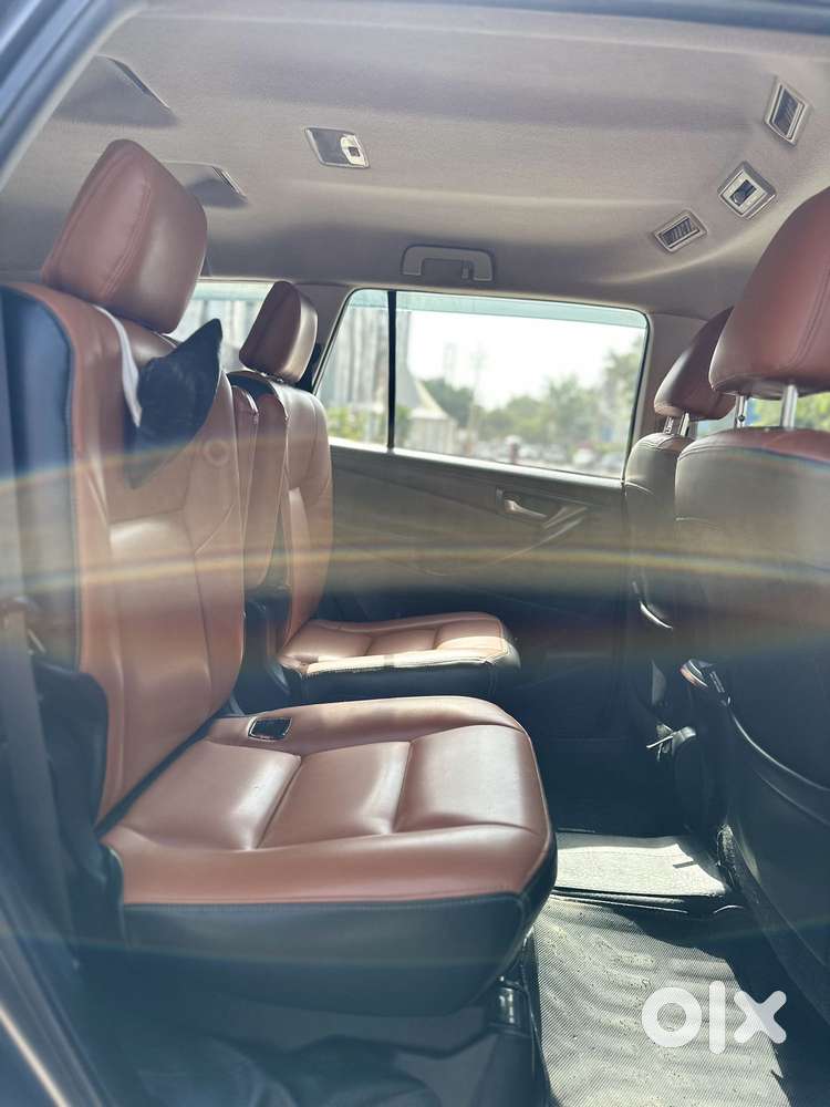 Toyota Innova Crysta 2.8 Gx At 7 Str, 2017, Diesel