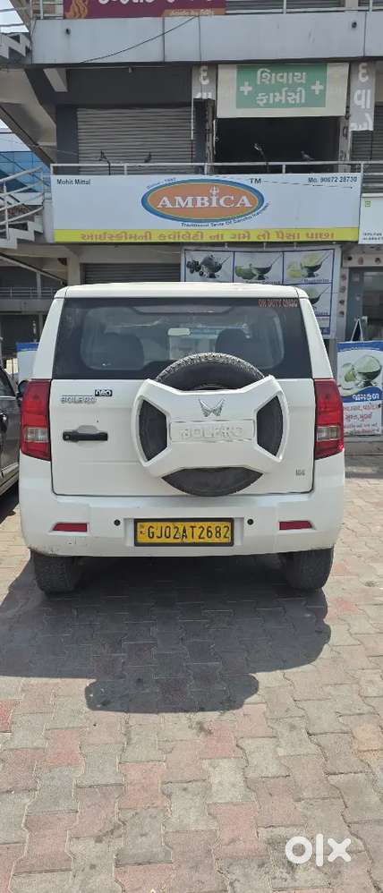 Mahindra Neo N4