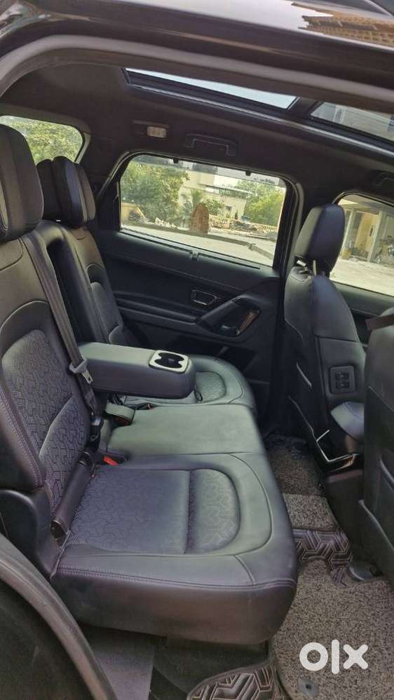 Tata Safari Accomplished X Plus 7 Str Dark Edition At, 2025, Diesel