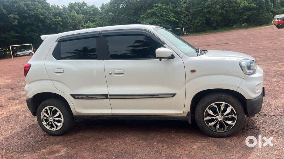 Maruti Suzuki S-presso Vxi Plus, 2022, Petrol
