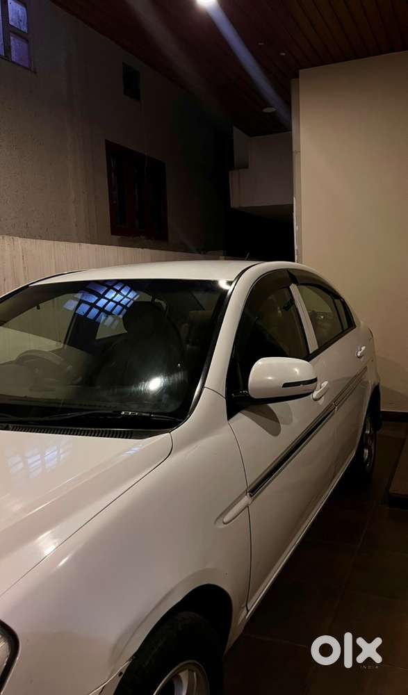 Hyundai Verna 2011 Diesel Well Maintained