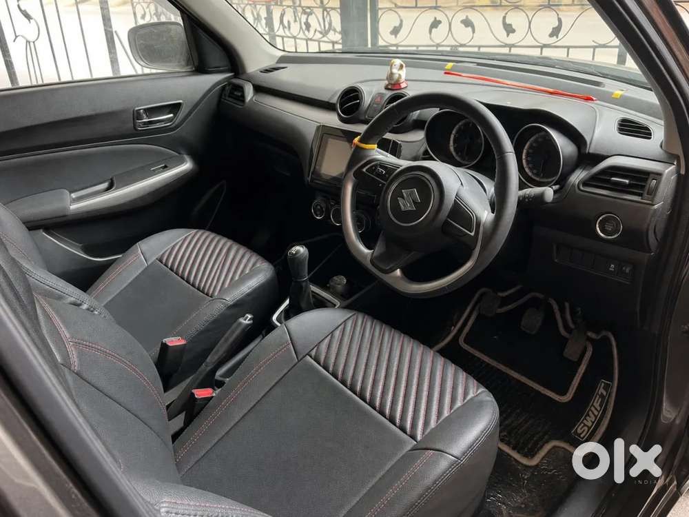 Maruti Suzuki Swift 1.3 Zxi, 2023, Petrol