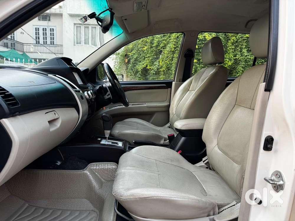 Mitsubishi Pajero Sport 2.5 Automatic, 2017, Diesel