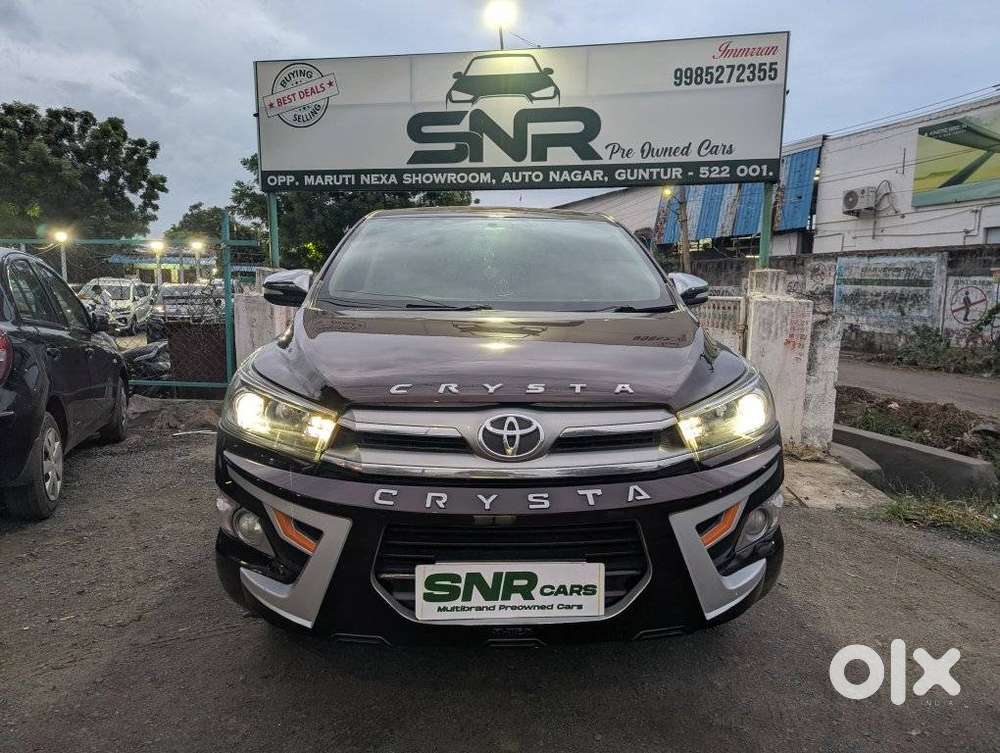 Toyota Innova Crysta 2.4 V, 2016, Diesel
