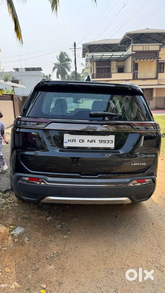 Jeep Meridian 2023 Diesel At - Black Color