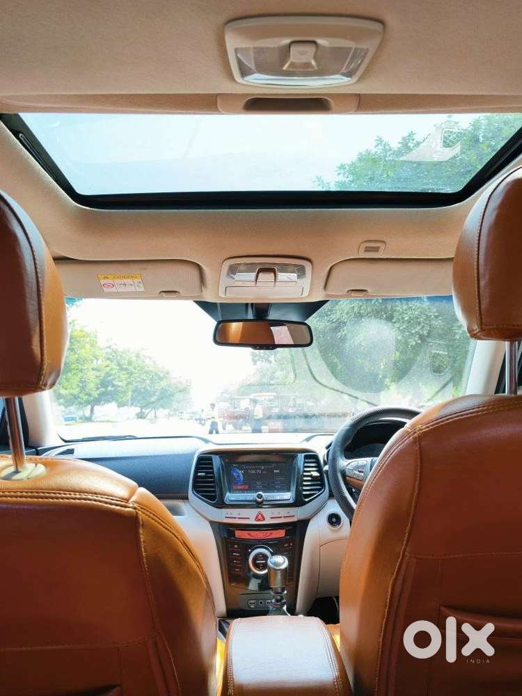Mahindra Xuv300 W8 Option Diesel, 2023, Diesel