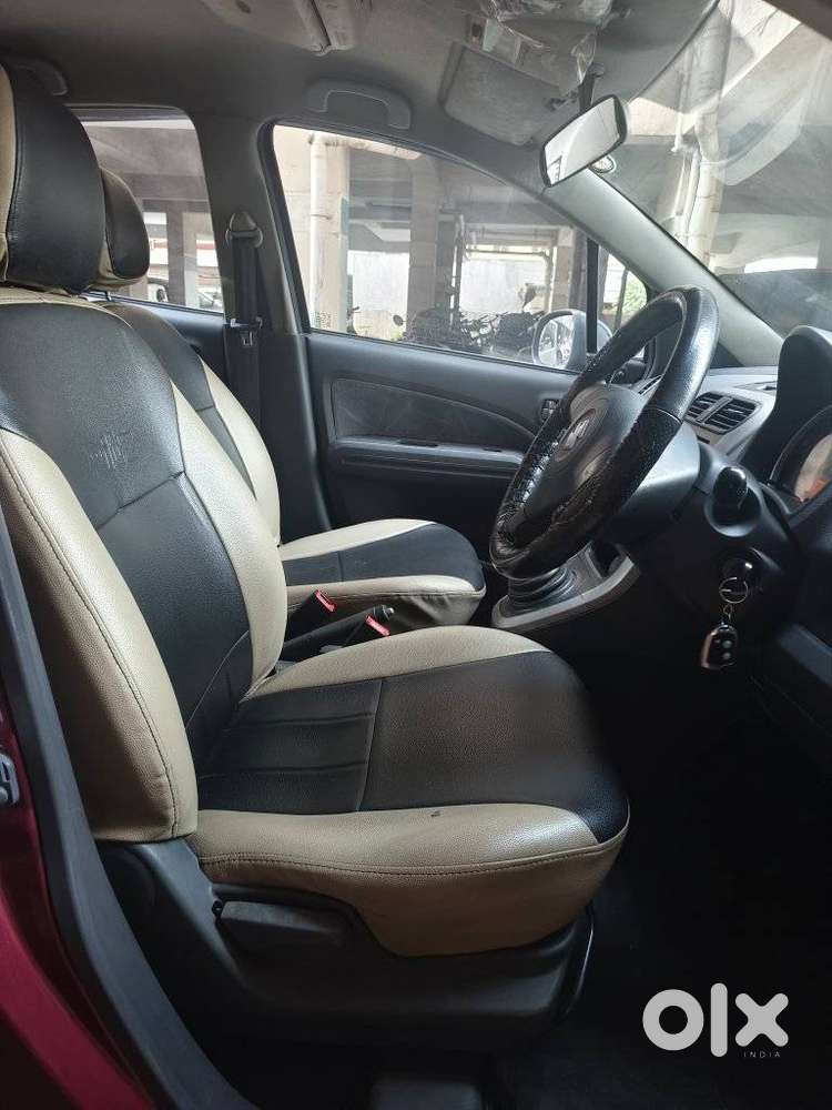 Maruti Suzuki Ritz Vxi, 2012, Petrol