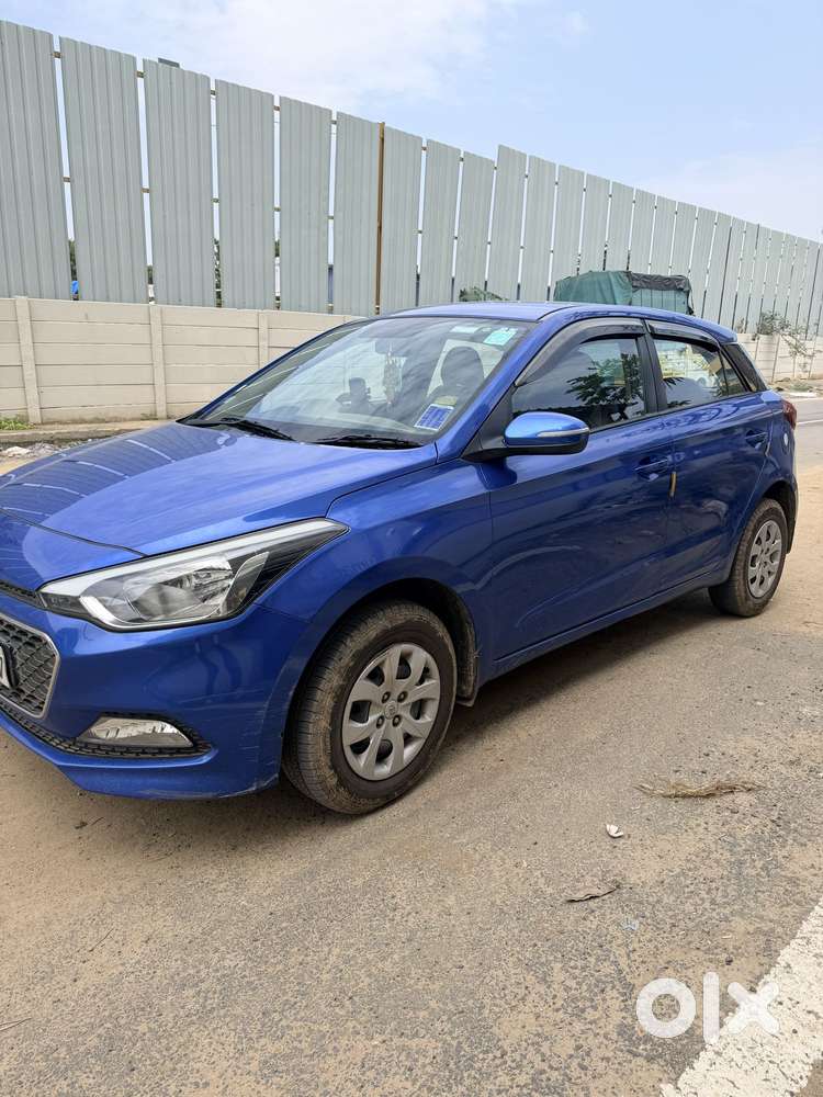 Hyundai I20 Sportz 1.2 Bs-iv, 2018, Petrol