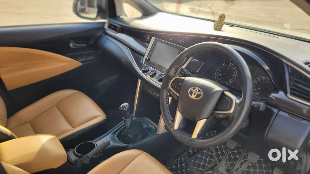 Toyota Innova Crysta [2020-ongoing] 2.4 Gx 8 Str, 2024, Diesel