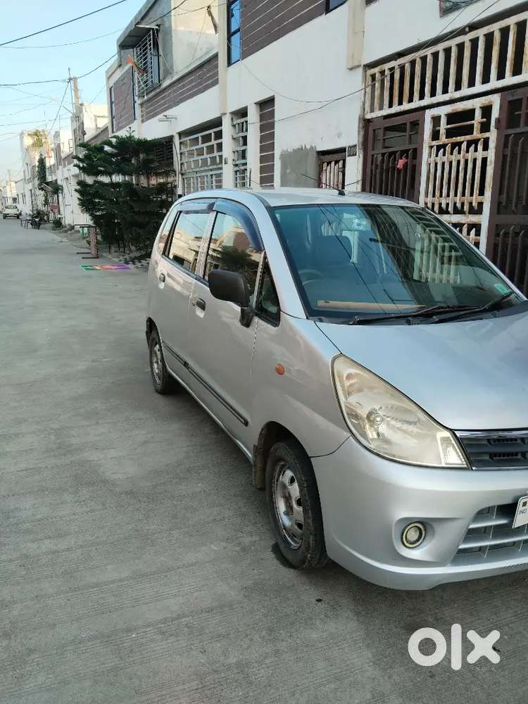 Maruti Suzuki Estilo 2011