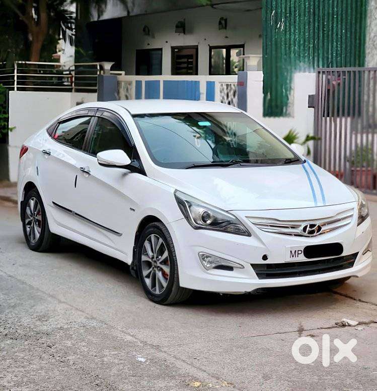Hyundai Verna 1.6 Crdi At Sx Option, 2015, Diesel