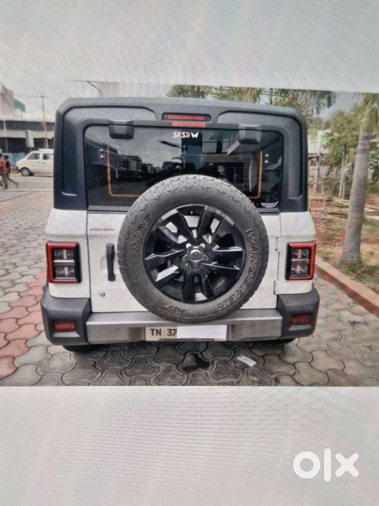 Mahindra Thar Roxx AX7 L Diesel AT 2WD, 2025, Diesel