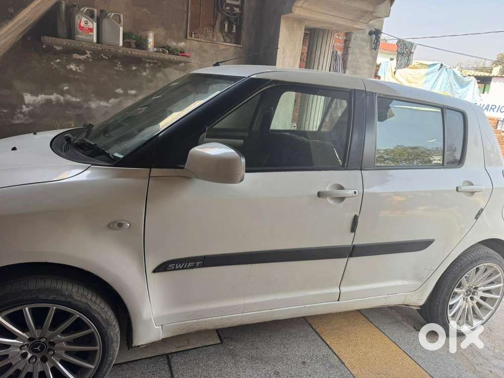 Maruti Suzuki Swift 2011 Diesel Well Maintained