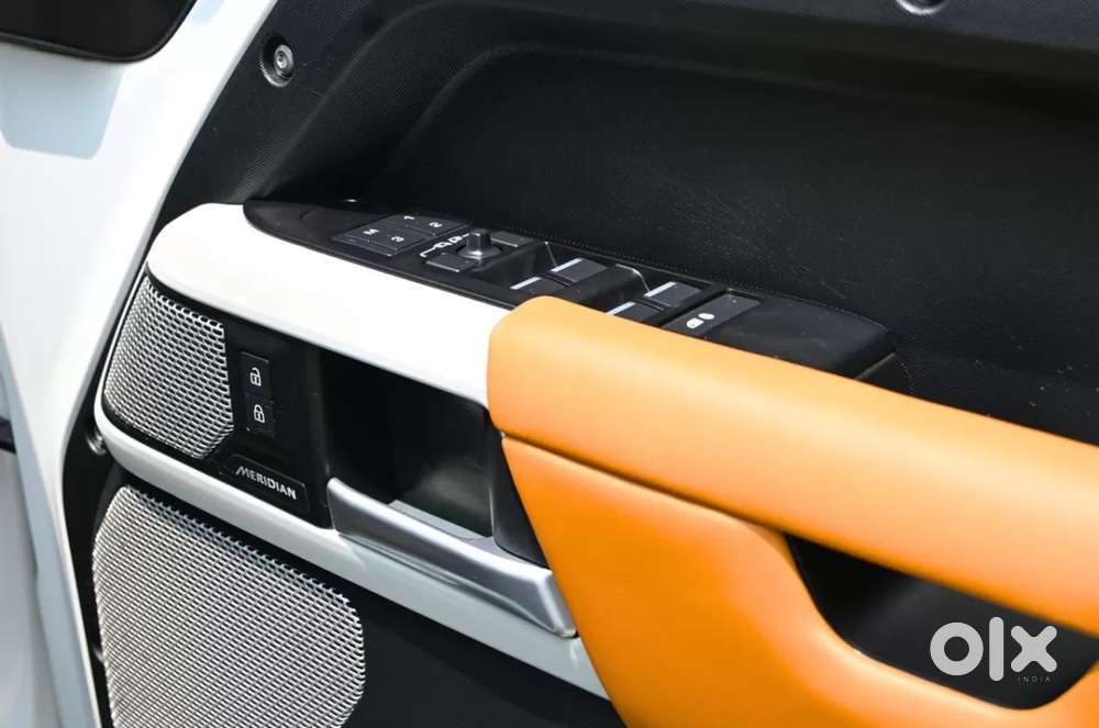 Land Rover Defender, 2023, Petrol