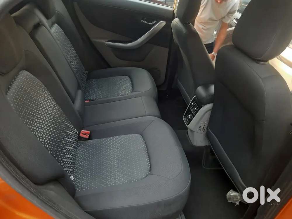 Tata Nexon 2018 Petrol 73000 Km Driven