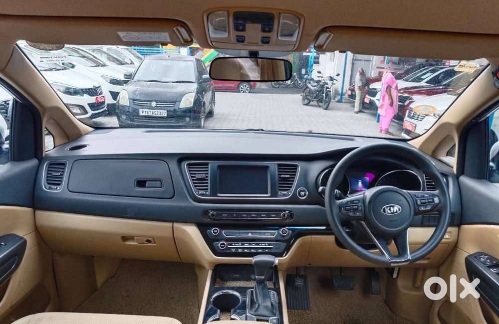 Kia Carnival Prestige, 2021, Diesel