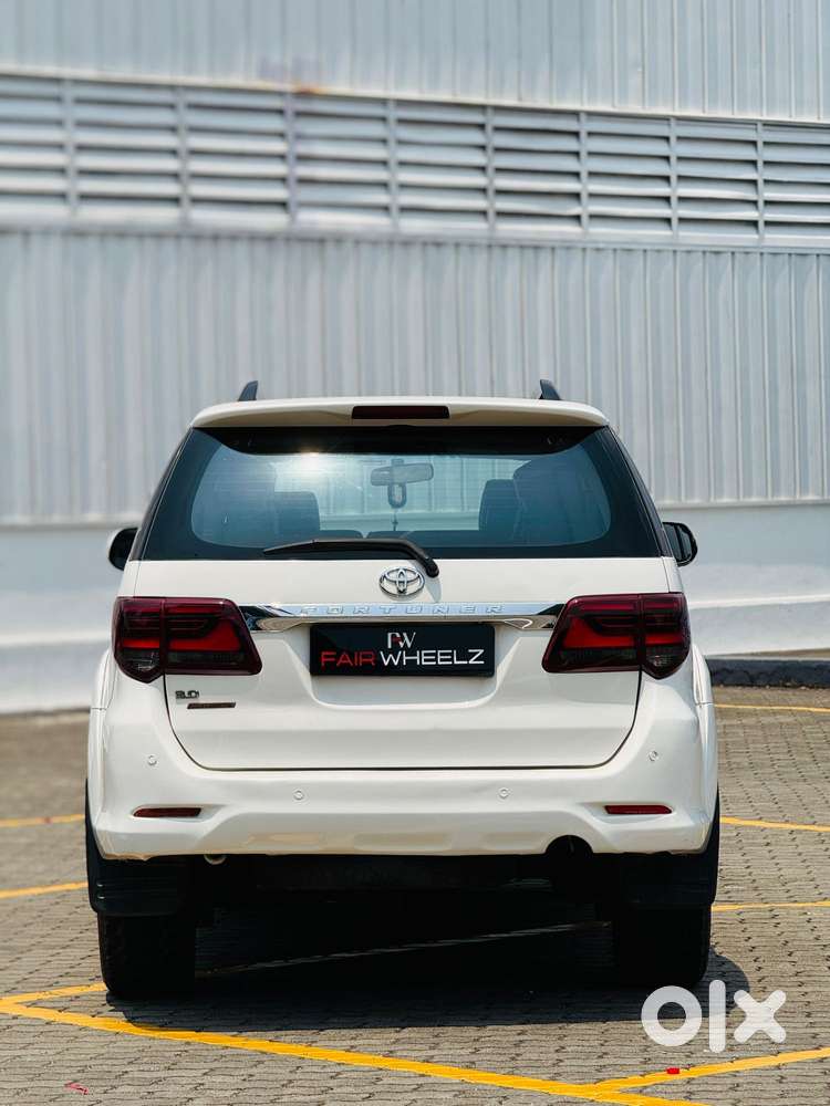 Toyota Fortuner 4x2 At 2.8 Diesel, 2015, Diesel