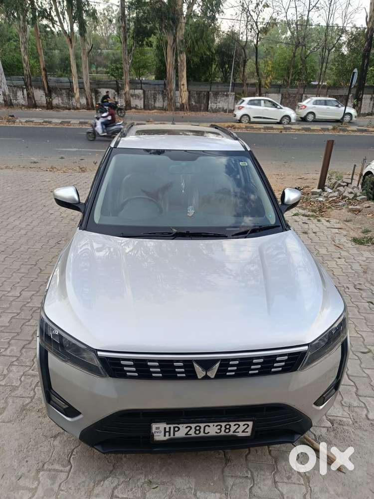 Mahindra Xuv300 W6, 2023, Petrol