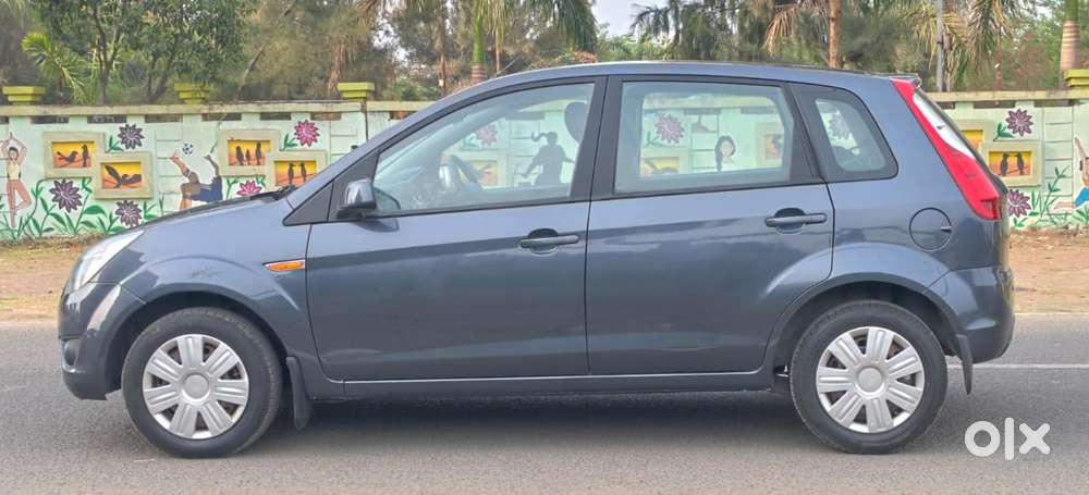 Ford Figo 2010-2012 Petrol Zxi, 2012, Petrol