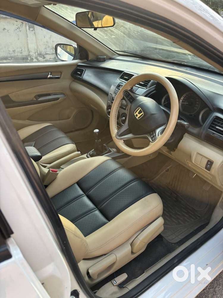 Honda City V Mt Exclusive, 2013, Petrol