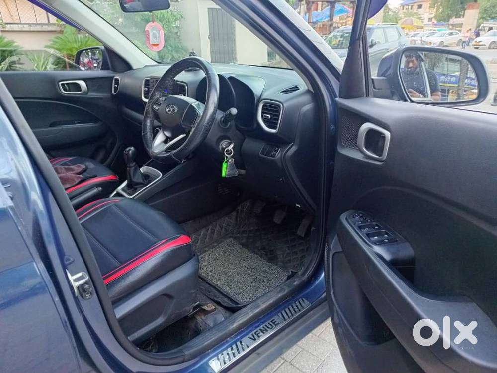 Hyundai Venue 1.2 S Plus, 2022, Petrol
