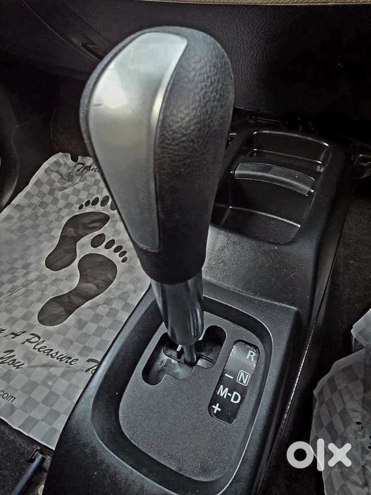 Maruti Suzuki Wagon R Stingray 1.0 Vxi Plus Amt, 2018, Cng & Hybrids